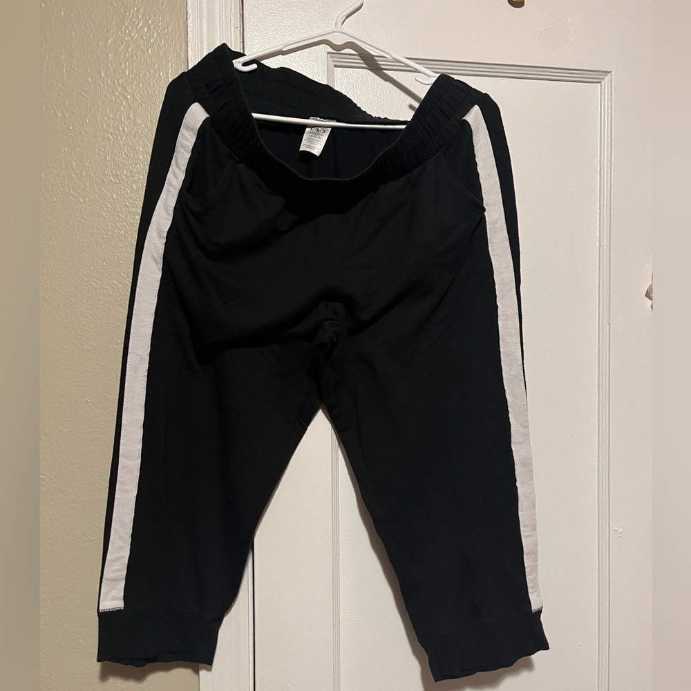 Athletic works size 12/14 sweat pant capri